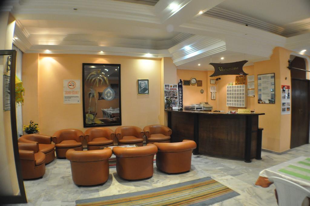 Akerdem Hotel Кушадаси Екстер'єр фото